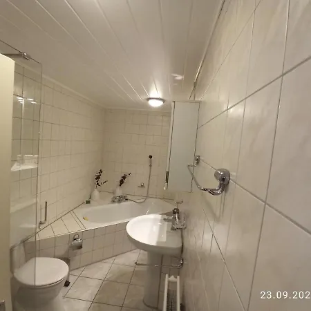 Komfortabler Bungalow, 15 , 2 Bis 4 Personen, Europa-feriendorf Holiday home